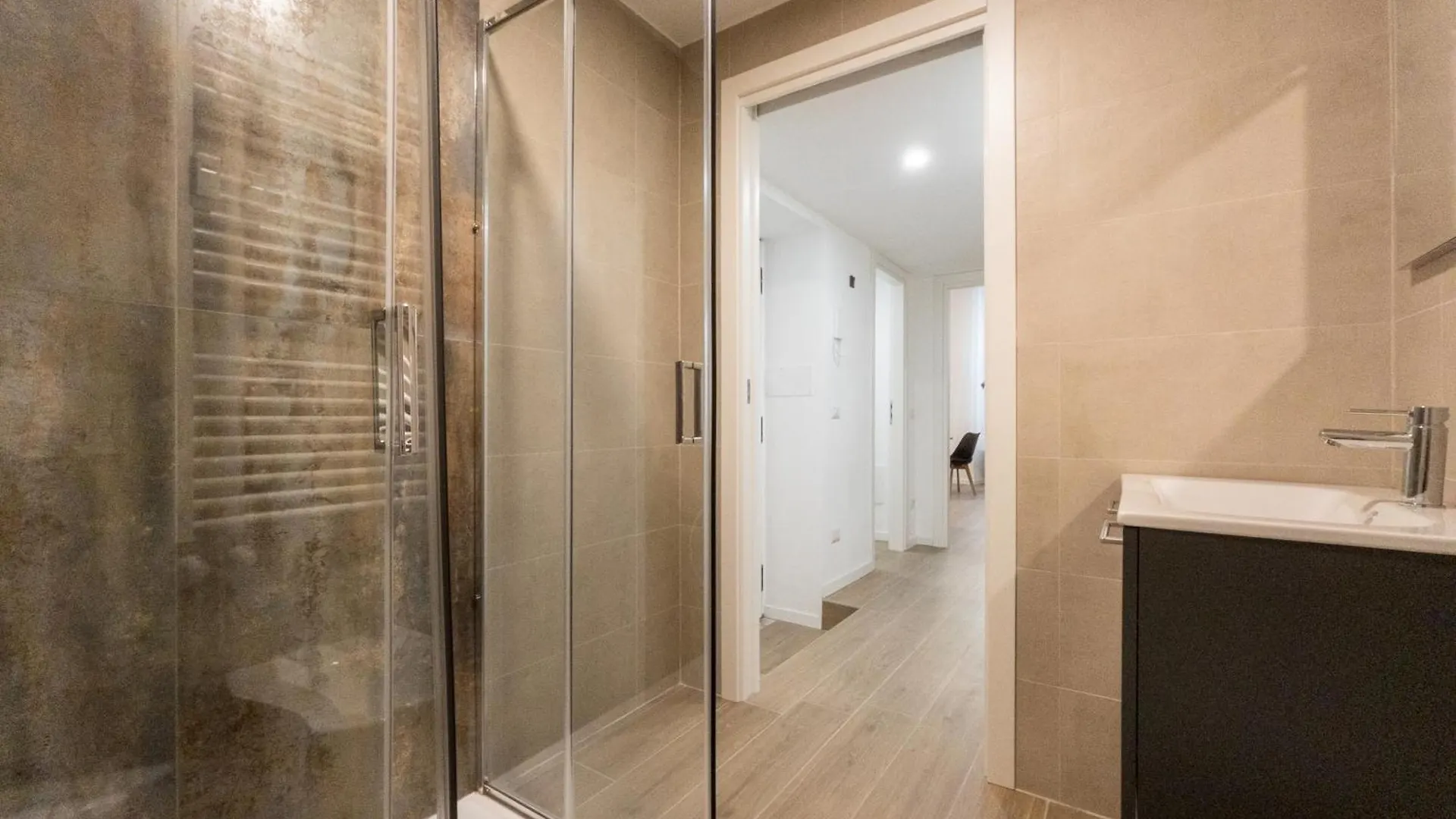 Apartment Rrrapido Suites - Paolo Sarpi Milan